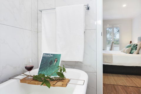 Sandymount - Australian Directory 12