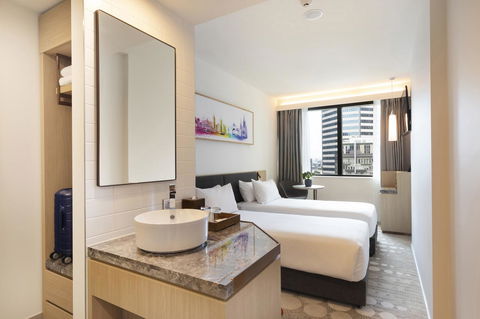 Ibis Melbourne Central - Australian Directory 11