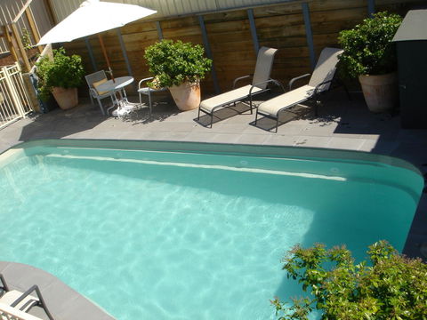Anchorage Motel & Villas Lorne - Australian Directory 6