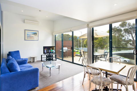 Anchorage Motel & Villas Lorne - Australian Directory 0