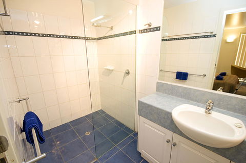 Anchorage Motel & Villas Lorne - Australian Directory 13