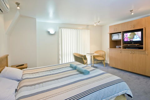 Anchorage Motel & Villas Lorne - Australian Directory 11