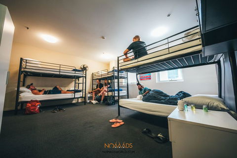 Nomads Melbourne Backpackers - Australian Directory 28