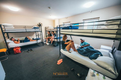 Nomads Melbourne Backpackers - Australian Directory 29