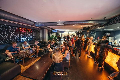 Nomads Melbourne Backpackers - Australian Directory 14