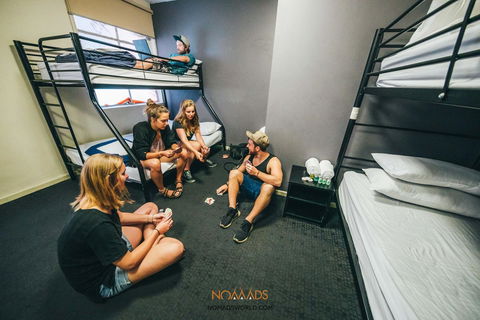 Nomads Melbourne Backpackers - Australian Directory 31