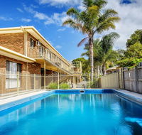 Allambi Holiday Apartments - Australian Directory