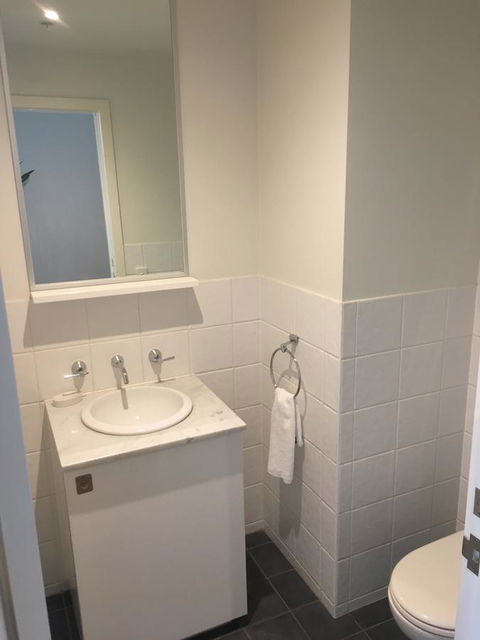 Geelong Waterfront Penthouse Apartment - Australian Directory 14