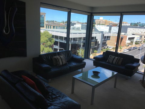 Geelong Waterfront Penthouse Apartment - Australian Directory 9