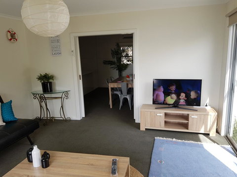 Dromana Holiday Beach House - Australian Directory 11