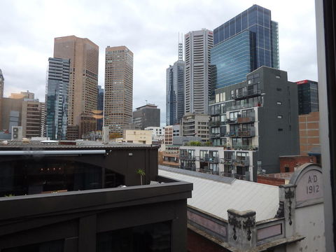 City Limits Hotel Apartments - Australian Directory 33
