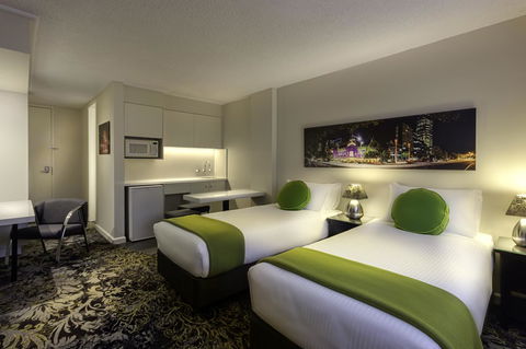 City Limits Hotel Apartments - Australian Directory 4