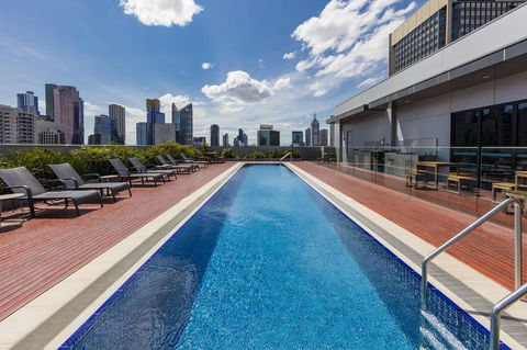 Wyndham Hotel Melbourne - Australian Directory 12