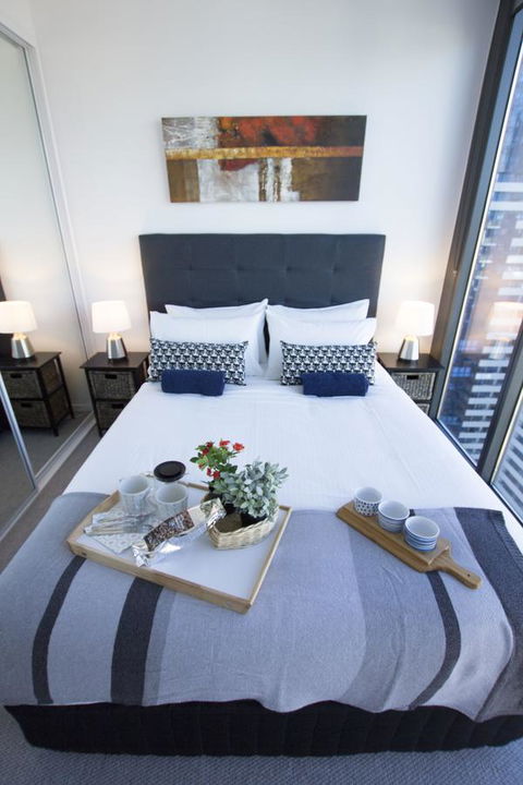 Carlson View Serviced Apartments - Australian Directory 1