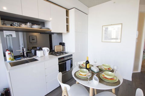 Carlson View Serviced Apartments - Australian Directory 7