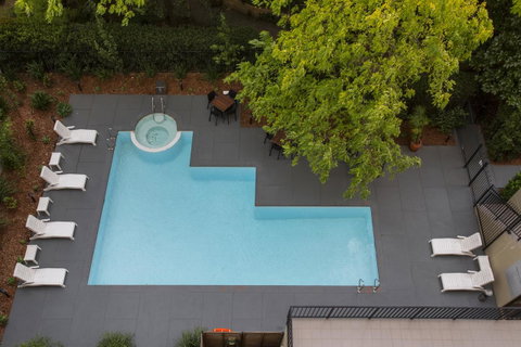 Mantra On Jolimont Melbourne - Australian Directory 5