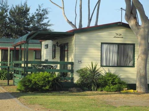 Echo Beach Tourist Park - Australian Directory 34