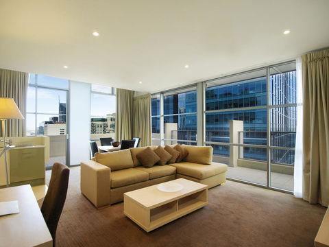 Oaks Melbourne On Lonsdale Suites - Australian Directory 1