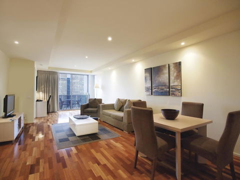 Oaks Melbourne On Lonsdale Suites - Australian Directory 9