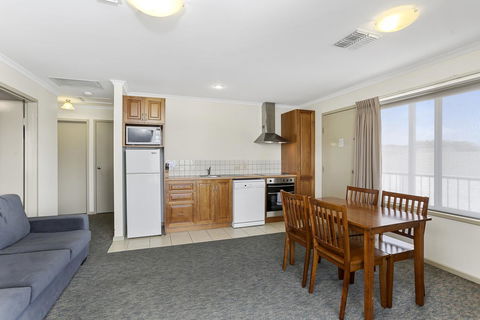 Comfort Inn Warrnambool International - Australian Directory 35