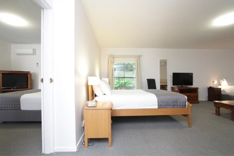 Quality Inn & Suites The Menzies - Australian Directory 11