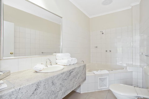 Quality Inn & Suites The Menzies - Australian Directory 31