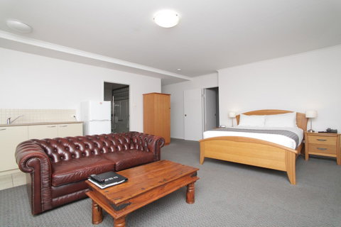 Quality Inn & Suites The Menzies - Australian Directory 8