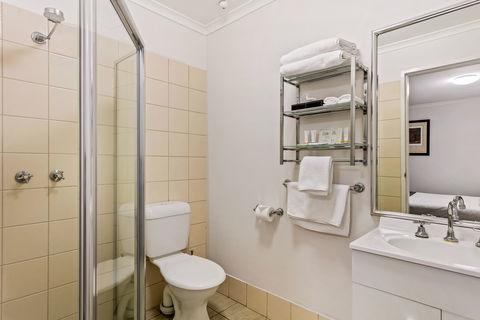 Quality Inn & Suites The Menzies - Australian Directory 1