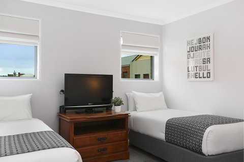 Quality Inn & Suites The Menzies - Australian Directory 14