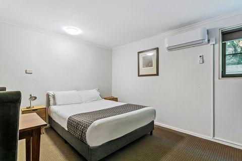 Quality Inn & Suites The Menzies - Australian Directory 3