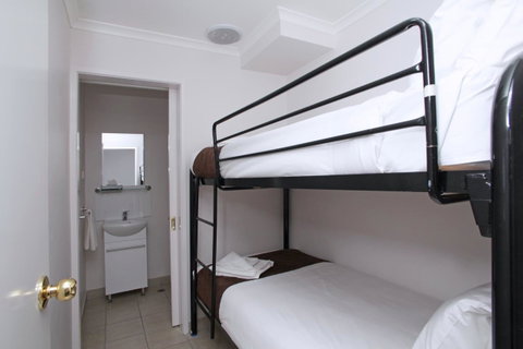 Quality Inn & Suites The Menzies - Australian Directory 27