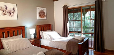 Day Dream Cottage - Australian Directory 7