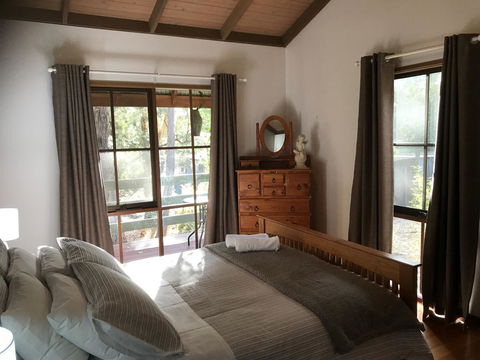 Day Dream Cottage - Australian Directory 17