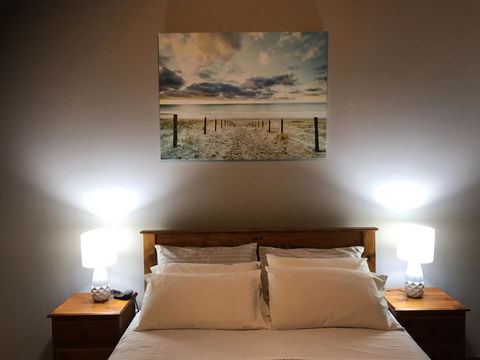 Day Dream Cottage - Australian Directory 15