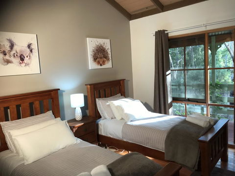 Day Dream Cottage - Australian Directory 16