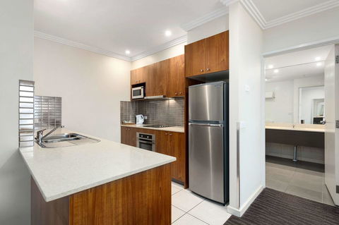 Quality Hotel Bayside Geelong - Australian Directory 2