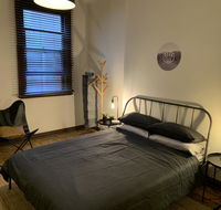 Central Club Hotel - Australian Directory