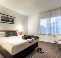 ibis Melbourne Hotel and Apartments - Australian Directory
