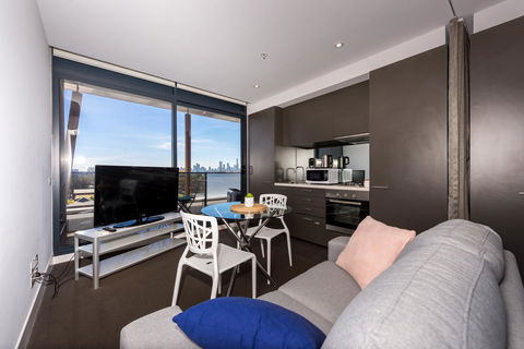 Amazing Accommodations : South Yarra - Australian Directory 34