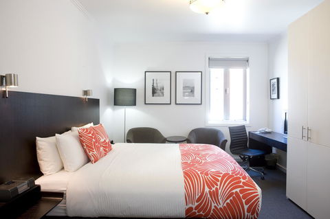 Alto Hotel On Bourke - Australian Directory 3