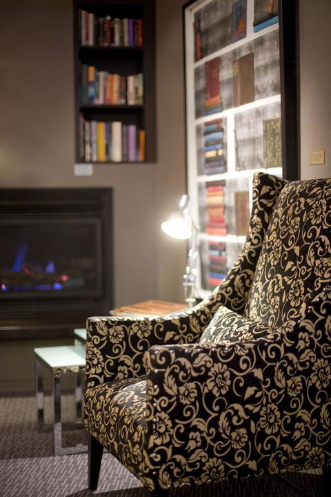 Alto Hotel On Bourke - Australian Directory 37