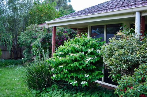 Crimea Retreat - Australian Directory 19