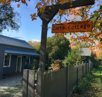 Cinta Cottage - Australian Directory