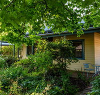 The Orchard House - Australian Directory