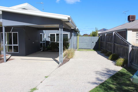 Tamara Temptation - Australian Directory 20