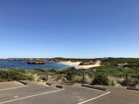 Sunsets On Martyrs Luxury Coastal Beach House Peterborough - Australian Directory 32