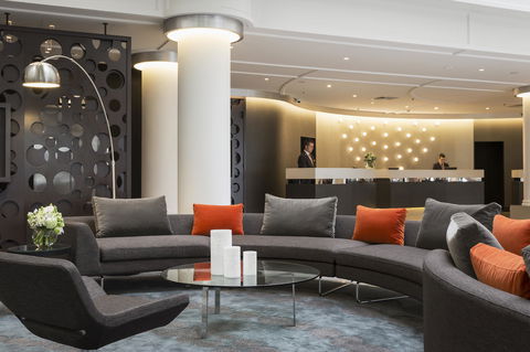 Pullman Melbourne Albert Park - Australian Directory 25