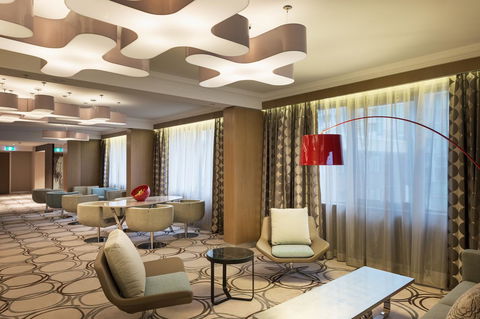 Pullman Melbourne Albert Park - Australian Directory 37