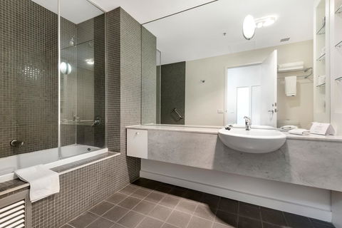 Melbourne CBD Central Apartment Hotel Official - Australian Directory 7