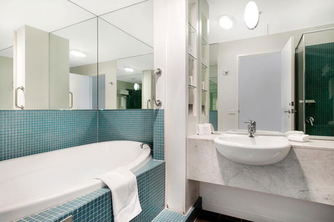 Melbourne CBD Central Apartment Hotel Official - Australian Directory 12